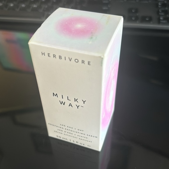 Herbivore, Milky Way, soothing, exfoliating serum - Picture 5 of 5